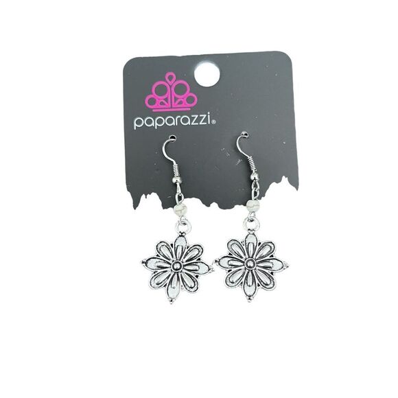 3 for $15 Mix and Match Earrings and Bracelet Bundle - Picture 2 of 3